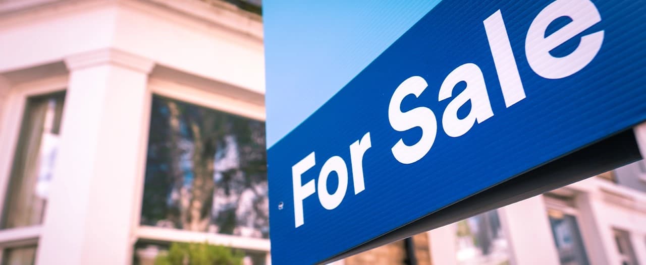 BTL Properties: Sell or Hold Amid Market Uncertainty?